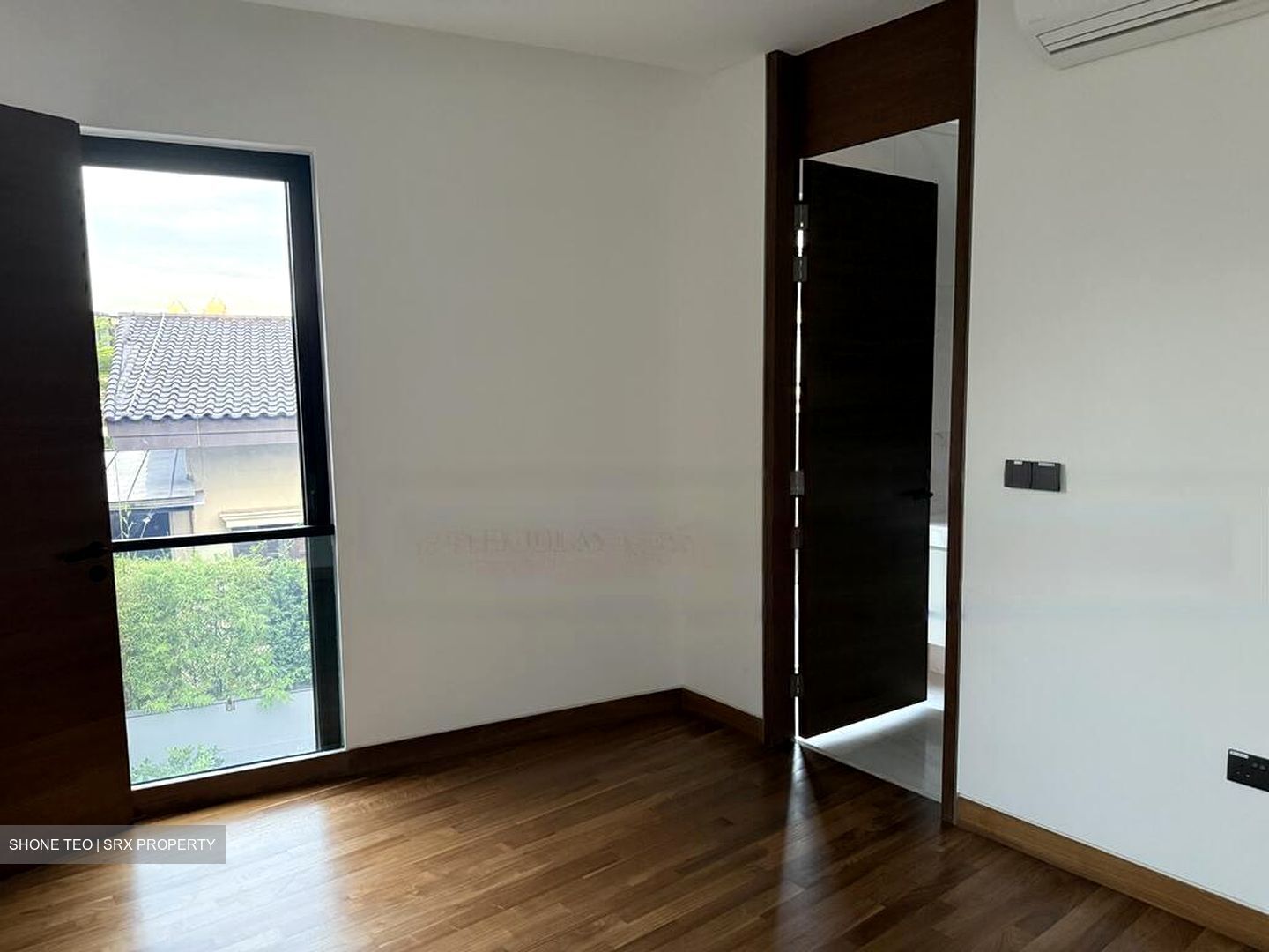 Whitley Road (D11), Terrace #480532621